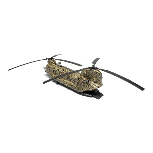Classic Kit vrtulník A06024 - Boeing Chinook HC.1 (Late) (1:72) (obrázek 3)