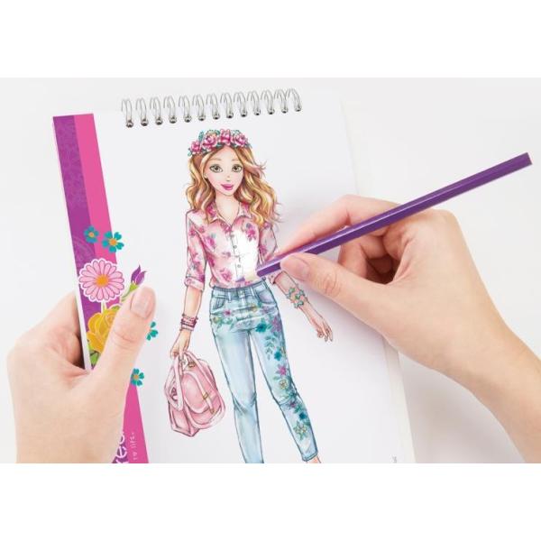 Návrhářské portfolio - květy (obrázek 4)