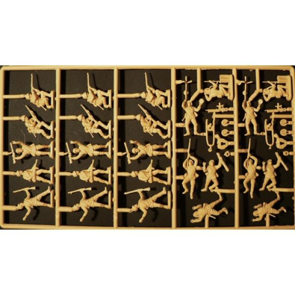 Model Kit figurky 6057 - WWII - RUSSIAN Infantry (1:72) (obrázek 4)