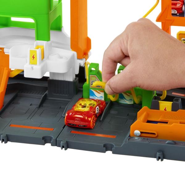 Hot Wheels City super nabíjecí stanice (obrázek 8)