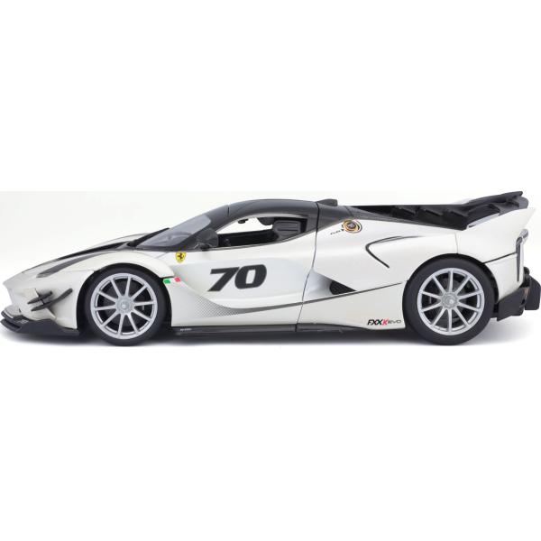 Bburago 1:18 Ferrari TOP FXX-K EVO Nr.70 (white/black)