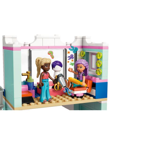 LEGO® Friends 42662 Kadeřnictví a obchod s doplňky (obrázek 5)