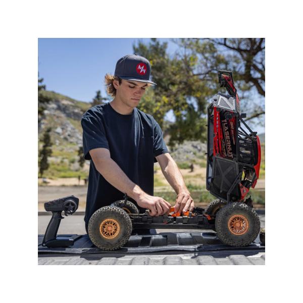 Losi 8ight-X Super Lasernut Buggy 1:6 4WD RTR (obrázek 6)