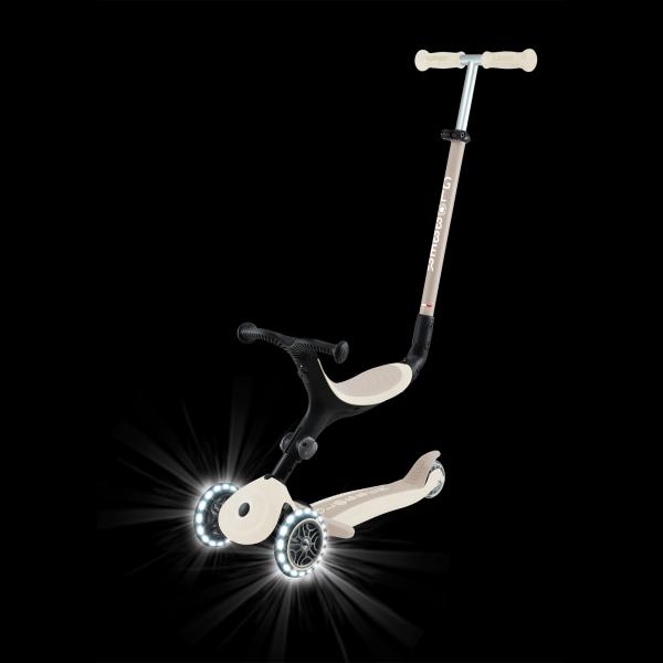 Globber Dětská koloběžka Go up active lights ecologic Coconut (obrázek 7)