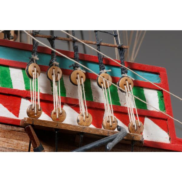 Dušek Golden Hind 1577 1:72 kit (obrázek 7)