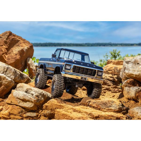 Traxxas TRX-4 Ford F-150 1:10 RTR čierny