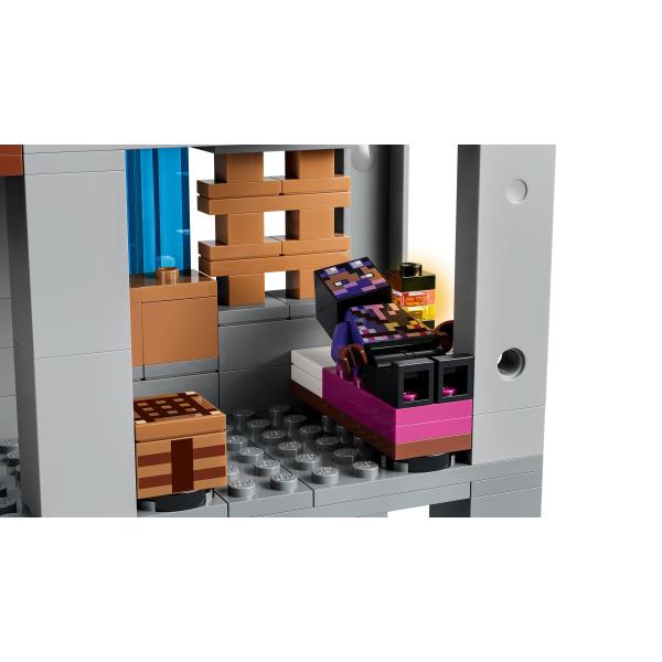 LEGO® Minecraft™ 21597 Základna Ghasta (obrázek 7)