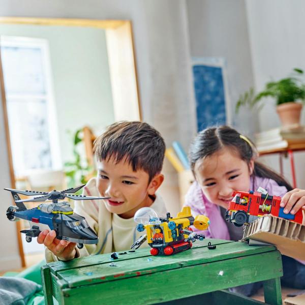 LEGO® City 60462 Remix: Helikoptéra, hasičské auto a ponorka