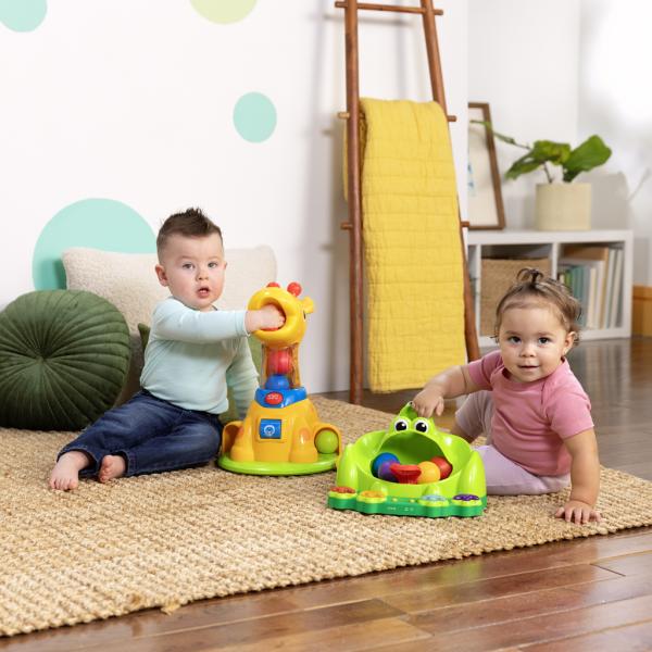 BRIGHT STARTS Hračka interaktivní Poppin' Ball Frog™ 6m+ (obrázek 7)