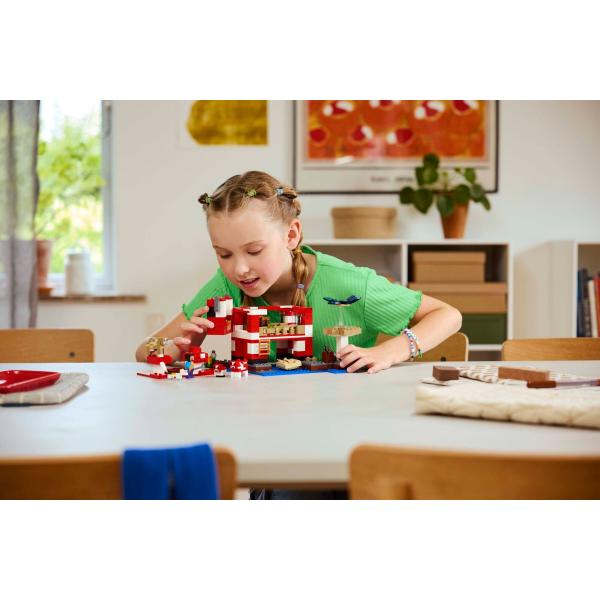 LEGO® Minecraft® 21270 Dům kravomůrek (obrázek 11)