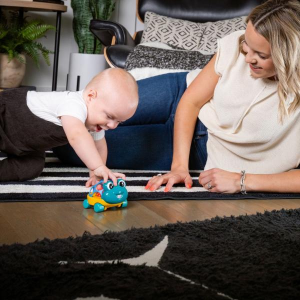 OBALL Autíčko a chrastítko 2v1 Curious Car želva Neptune™ 3m+ (obrázek 8)