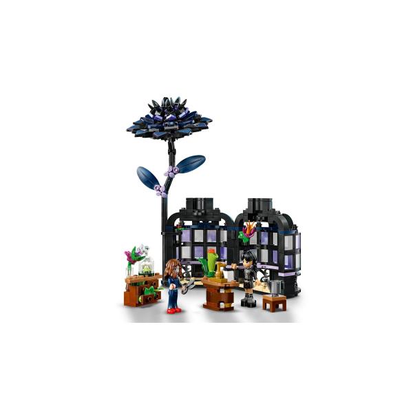 LEGO® Wednesday 76784 Čierna georgína (obrázok 4)