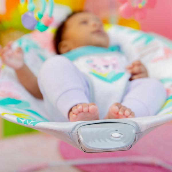 BRIGHT STARTS Lehátko vibrující Rainforest Vibes™ 0m+ do 9kg (obrázek 4)