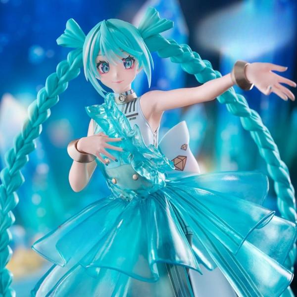 Bandai figurka Hatsune Miku Banpresto Evolve Clearluxe-Emeraldgem