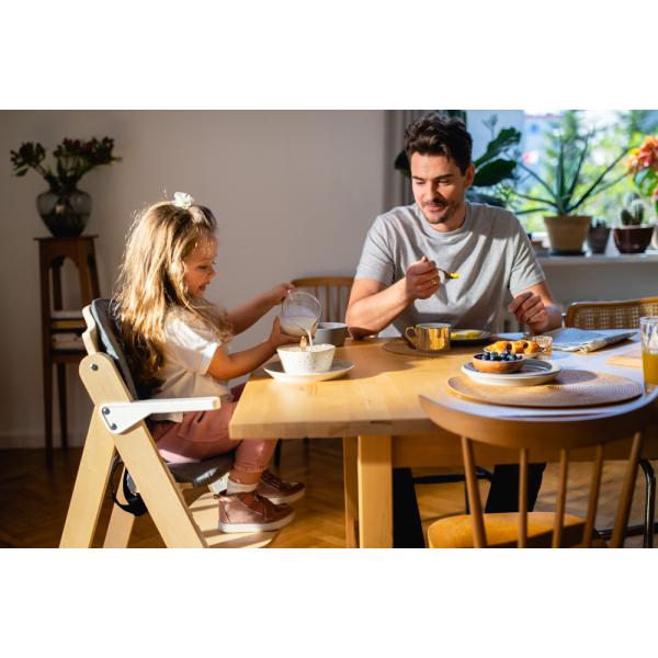 LIONELO Jídelní židlička Floris White Natural