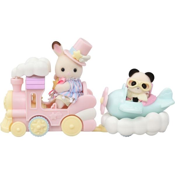 Sylvanian Families Letadlo, vláček a baby figurky v zábavním parku