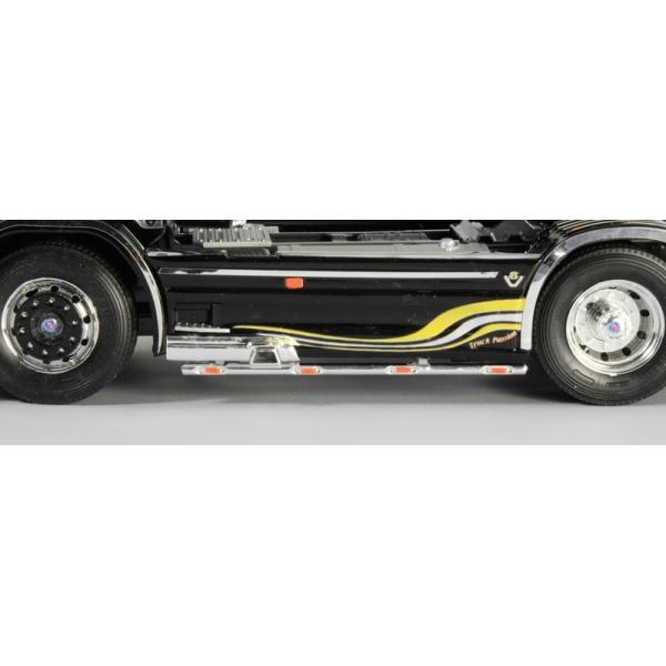 Model Kit truck 3883 - SCANIA R V8 TOPLINE "IMPERIAL" (1:24) (obrázek 7)