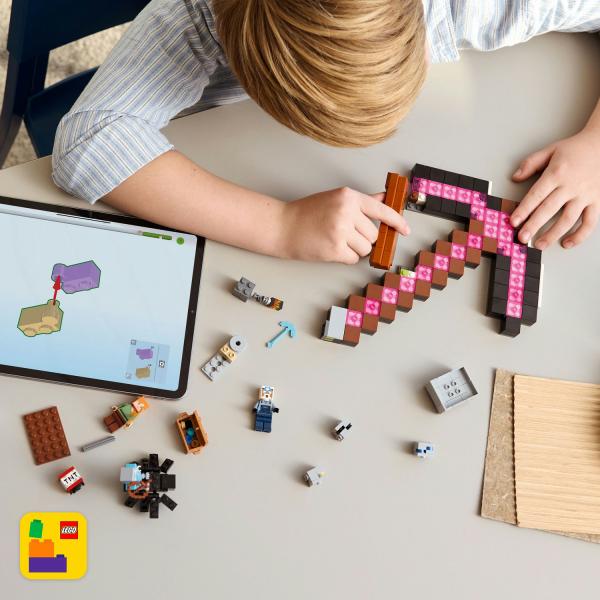 LEGO® Minecraft™ 21277 Krumpáčová baňa (obrázek 7)