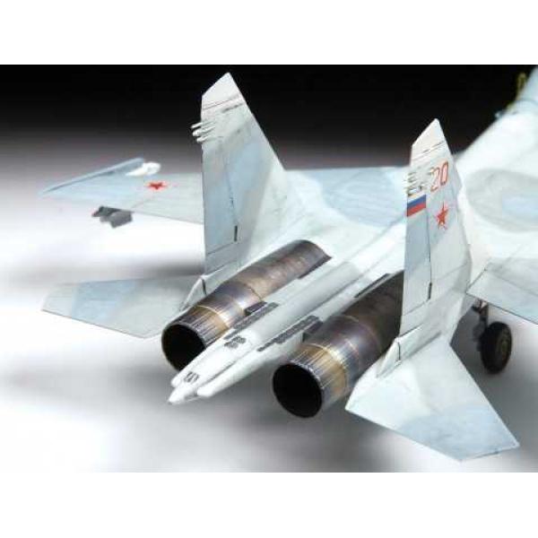 Model Kit letadlo 7294 - Sukhoi SU-27 UB "Flanker-C" (1:72) (obrázek 4)