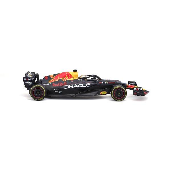 Maisto RC – Oracle Red Bull Racing RB19, 1 Max Verstappen Champion verze, 1:24, 2,4 GHz