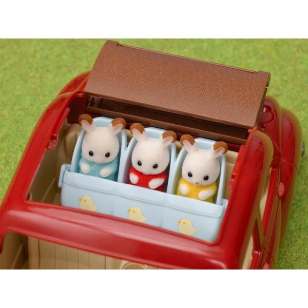 Sylvanian Families Kočárek pro trojčata (obrázek 5)