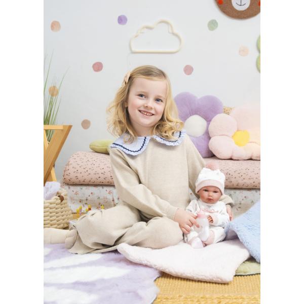Llorens 63510 NEW BORN HOLČIČKA - realistická panenka miminko s celovinylovým tělem (obrázek 8)