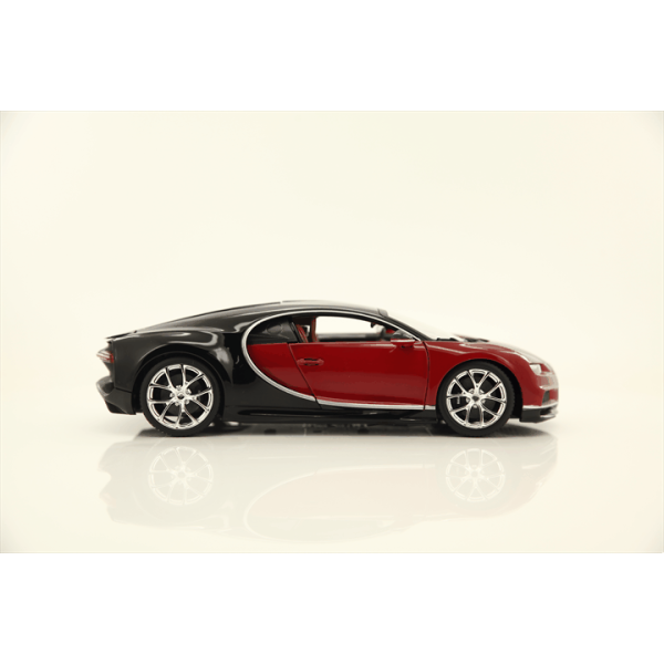 Bburago 1:18 Plus Bugatti Chiron black / red
