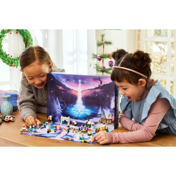 LEGO® Disney 43273 Adventní kalendář 2025
