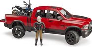 Bruder 02502 Terenne auto RAM, motorka Scrambler Ducati Desert, figurka