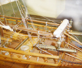 KR-800722aa.jpg