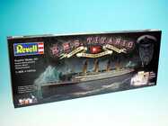Gift-Set 05715 - R.M.S. Titanic - 100th anniversary edition (1:400)