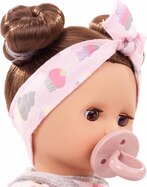 2320954-muffin-popsicle-babypuppe-goetz-portrait-schnuller.jpg
