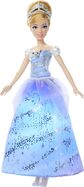 Mattel Disney Prinzessin Puppe Cinderella mit Lichtern und Geräuschen