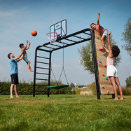 852BERG_PlayBase_2022__9__4nmo-5l.jpg