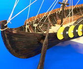 Gokstad-Wikingerschiff-7-Jh-1-35-Baukasten-21206_b_3.jpg