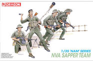 Model Kit figurky 3308 - NVA SAPPER TEAM (1:35)