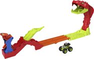 Mattel Hot Wheels Monster Trucks Snake slam takedown