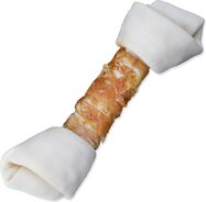 Pochúťka Trixie DentaFun byvolia koža obalená kuracím mäsom, kosť 25cm 220g
