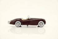 22018_BBUR_1951JaguXK120Roadster_RED_360.gif