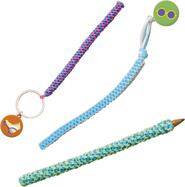 J09160_Janod_Atelier_Maxi_Kreativna_sada_Tvorime_s_buzirkami_Scoubidou_Mier_a_laska_09.jpg