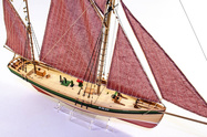 KR-25318_06.jpg