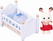 Sylvanian Families Nábytok chocolate králíkov - byby králik v postieľke