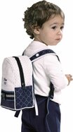 80537 niña mochila.jpg