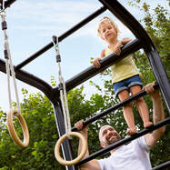 rrrrBERG-PlayBase-Zubeho-r-Turnringe-Aktion-1.jpg