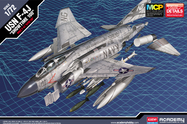 Model Kit letadlo 12515 - F-4J "SHOWTIME 100" MCP (1:72)
