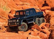 88296-4-TRX-6-Black-Rocks-crawl-left-AH0W3119.jpg