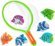 Poissons de plongée avec épuisette