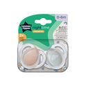 Cumi szimmetrikus szilikon Night 0-6m 2 db, Rózsaszín/Kék