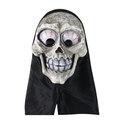 Máscara de calavera con pañuelo