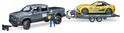 Bruder 02504 RAM Power Wagon con rimorchio e Roadster auto da corsa